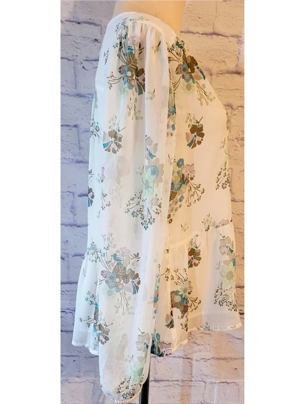 LOFT romantic blouse